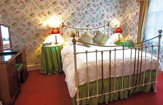 Bishopsgate House Hotel