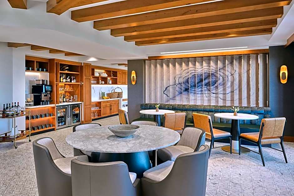 The Ritz-Carlton Lake Tahoe
