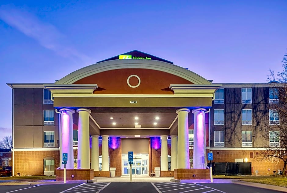 Holiday Inn Express Hotel & Suites Kansas City - Grandview By IHG