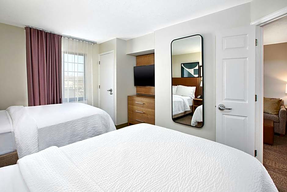 Staybridge Suites Omaha 80th and Dodge By IHG