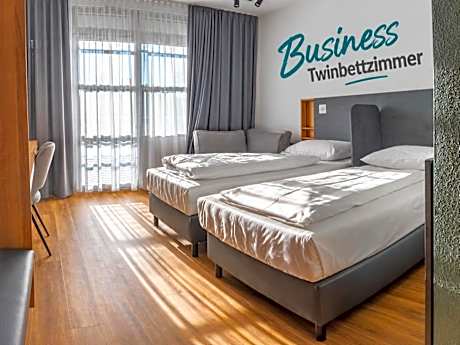 Deluxe Double or Twin Room with Balcony