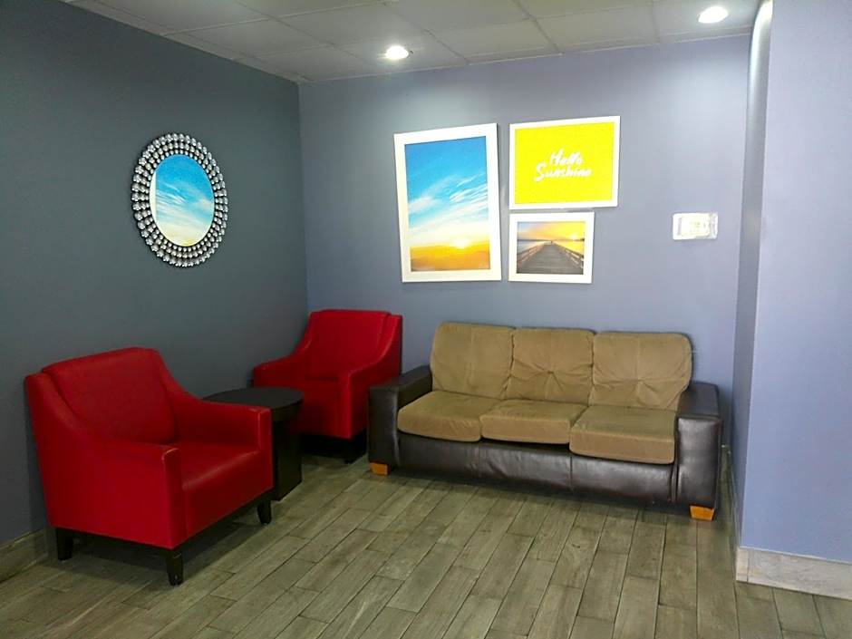 Red Roof Inn Hampton Coliseum