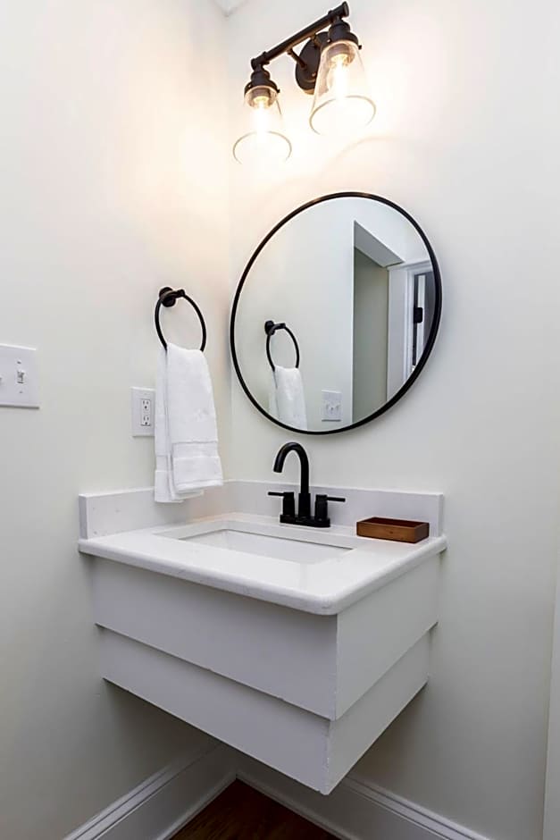 Albermarle #202 Inn at Old Beach