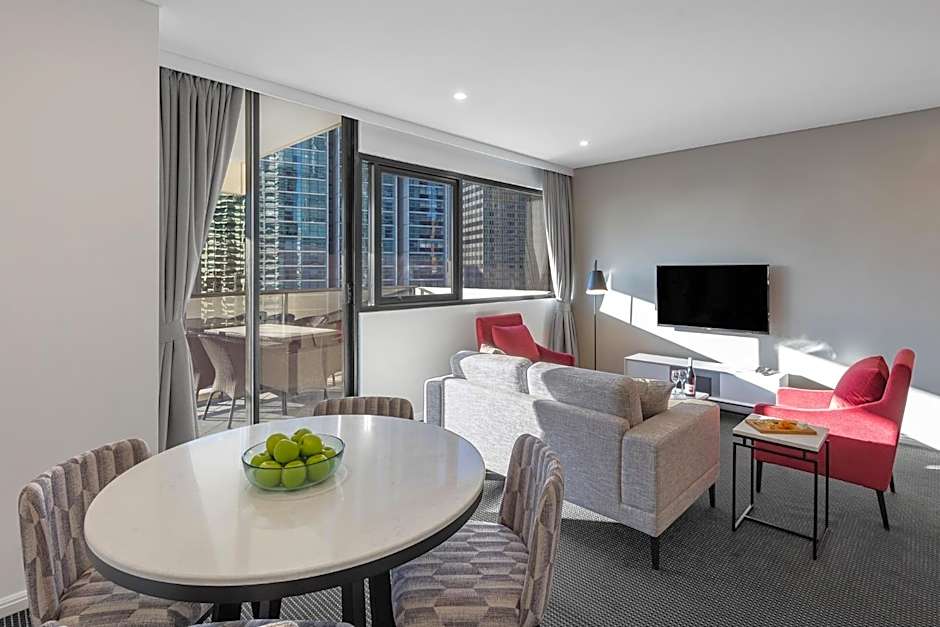 Meriton Suites Kent Street, Sydney