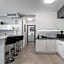 Chill 'N' Joy Boutique suites