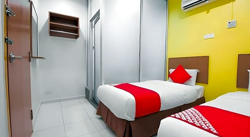 Hotel O Walk Inn