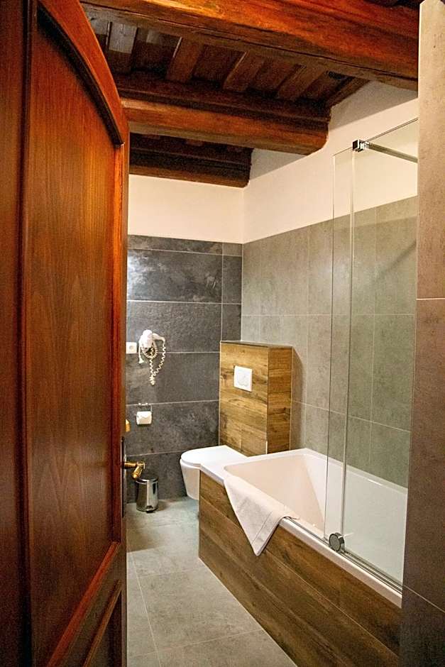 Hotel Svambersky dum