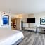 Holiday Inn Express & Suites - Marion By IHG