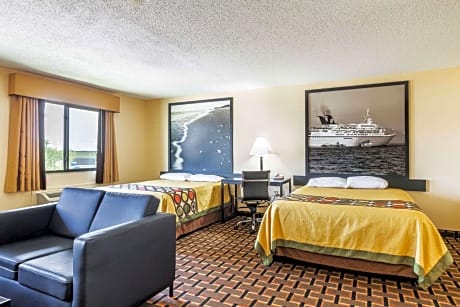 Studio Suite with Two Queen Beds - Non-Smoking