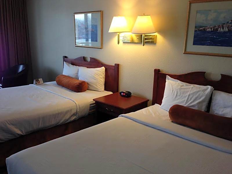 Knights Inn Lethbridge