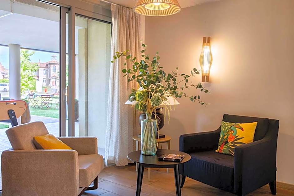 Best Western La Porte des Chateaux