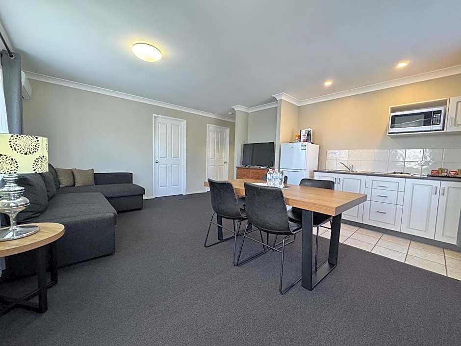 Ambassador On Ruthven