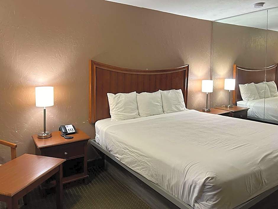 Motel 6 Ada OK