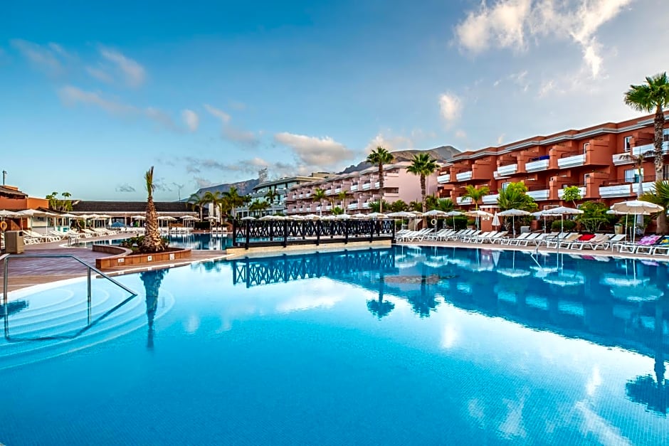 Landmar Costa los Gigantes Family Resort