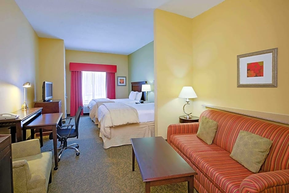 La Quinta Inn & Suites by Wyndham Richmond - Kings Dominion