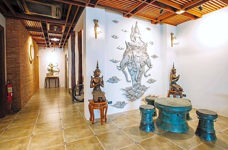Wangchang Hotel – Chang Khlan, IA