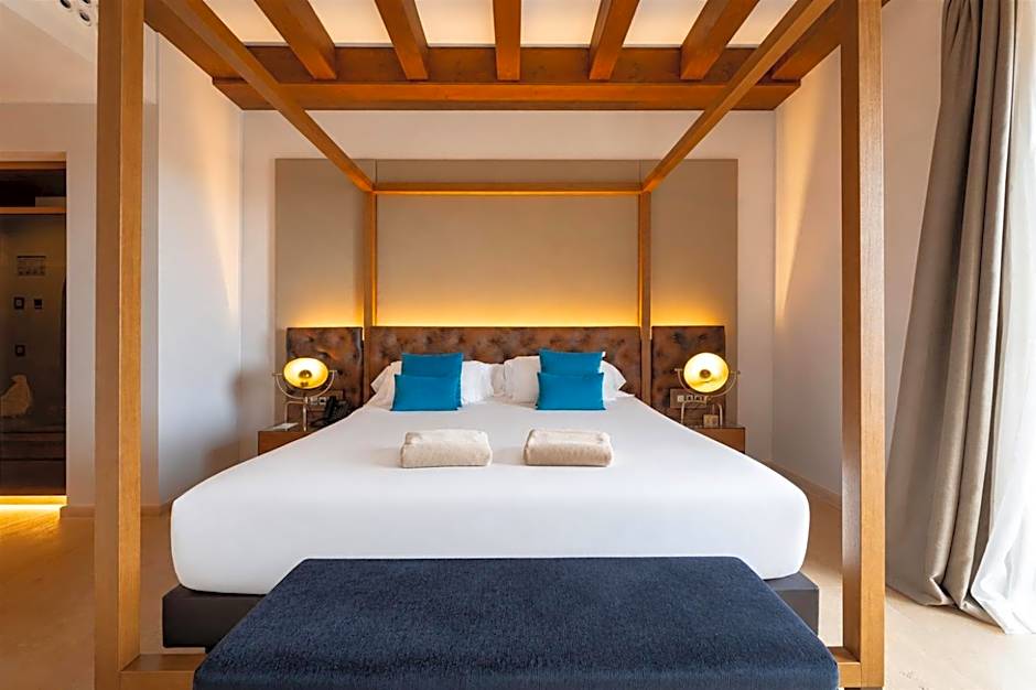 Hotel Creu de Tau Art&Spa-Adults only