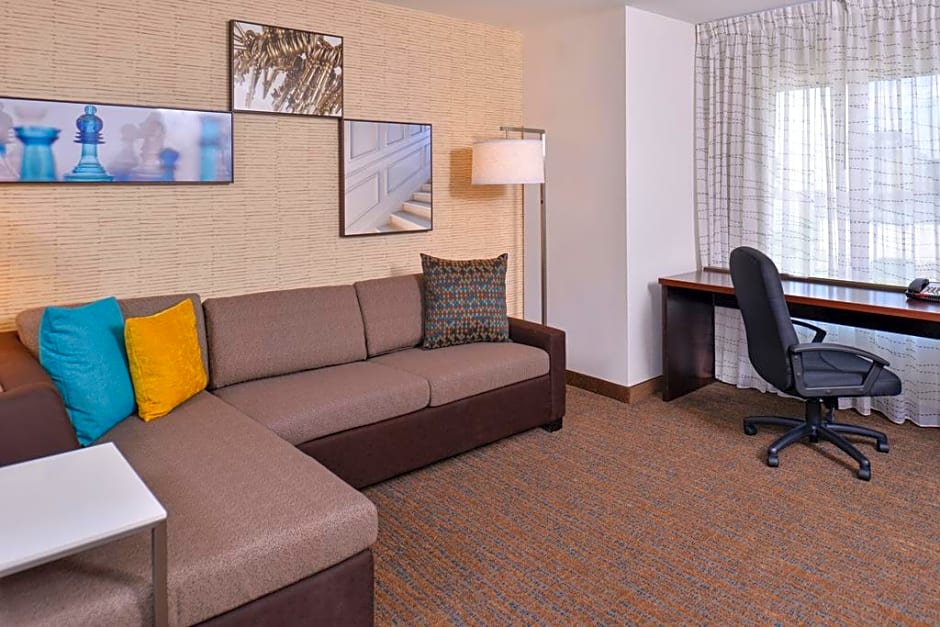 Residence Inn by Marriott Cedar Rapids South