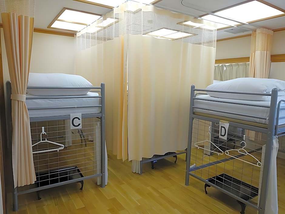 Kawaguchiko Station Inn