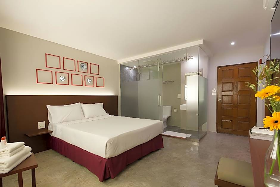 Ruamchitt Plaza Hotel