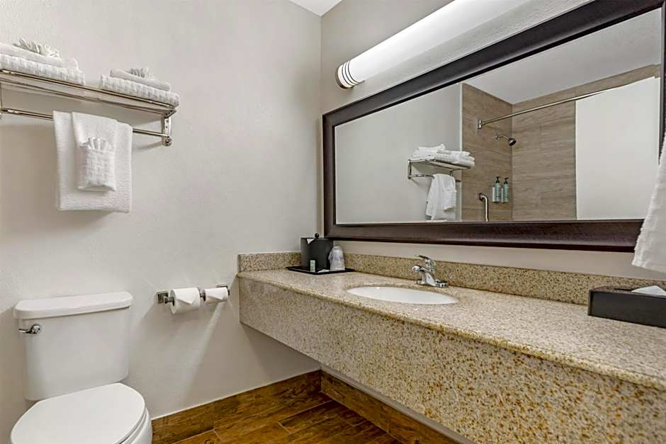 Best Western Kettleman City Inn & Suites