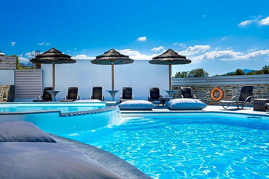 Liana Beach Hotel & Spa