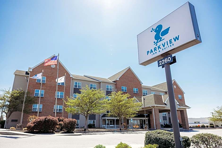 Parkview Inn & Suites, Lancaster Amish Country, PA
