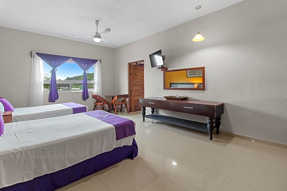 Hotel Yeah Rincón de Guayabitos