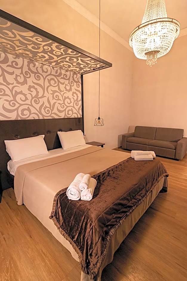 Duomo Luxury Suites