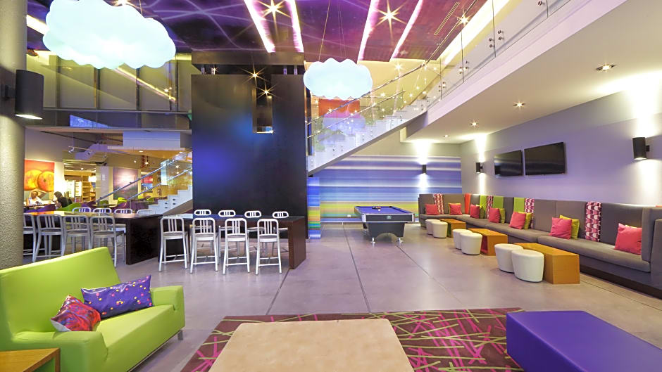 Aloft Panama