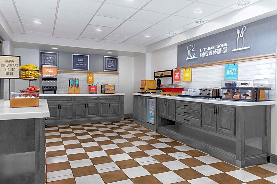 Hampton Inn By Hilton & Suites Brookings