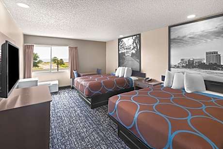 Queen Room with Two Queen Beds and Interior View - Non-Smoking