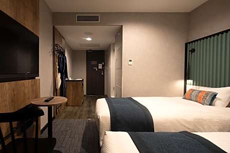 17sqm Superior Twin Room - Non-Smoking