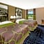 Super 8 by Wyndham Lowell/Bentonville/Rogers Area