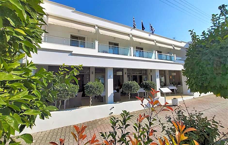 Akrogiali Exclusive Hotel (Adults Only)