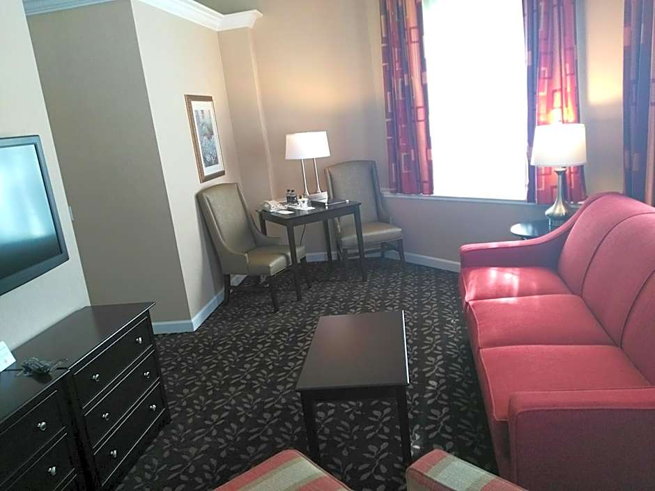 The Wilshire Grand Hotel