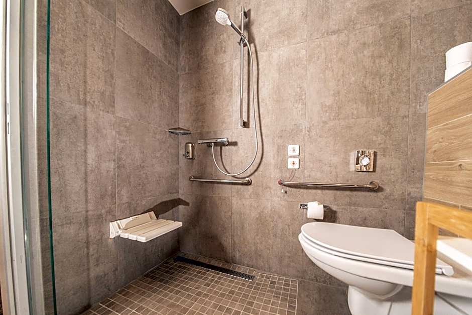 Lignum Hotel