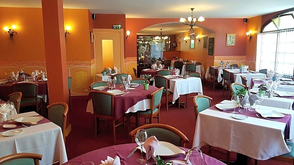 Logis Hotel Saint-Hubert