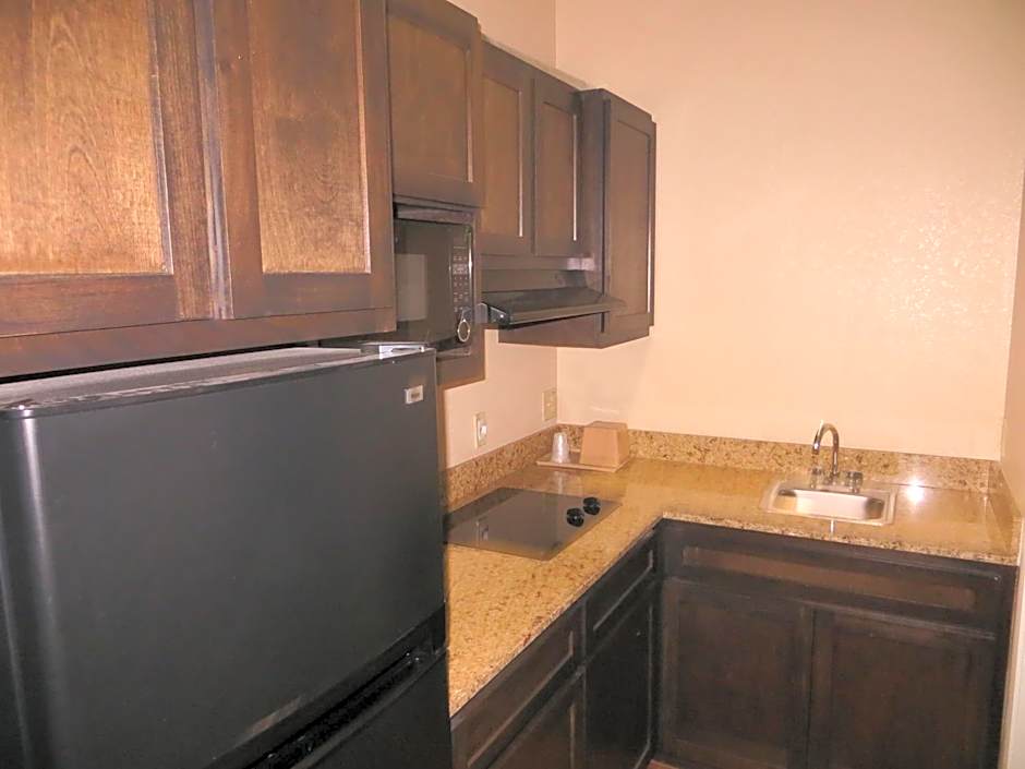 Scottish Inn & Suites Baytown