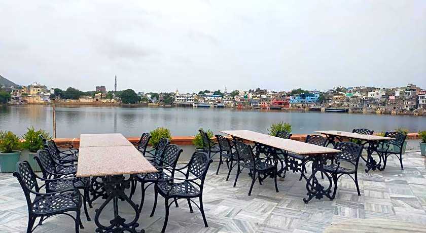 Hotel Pushkar Palace