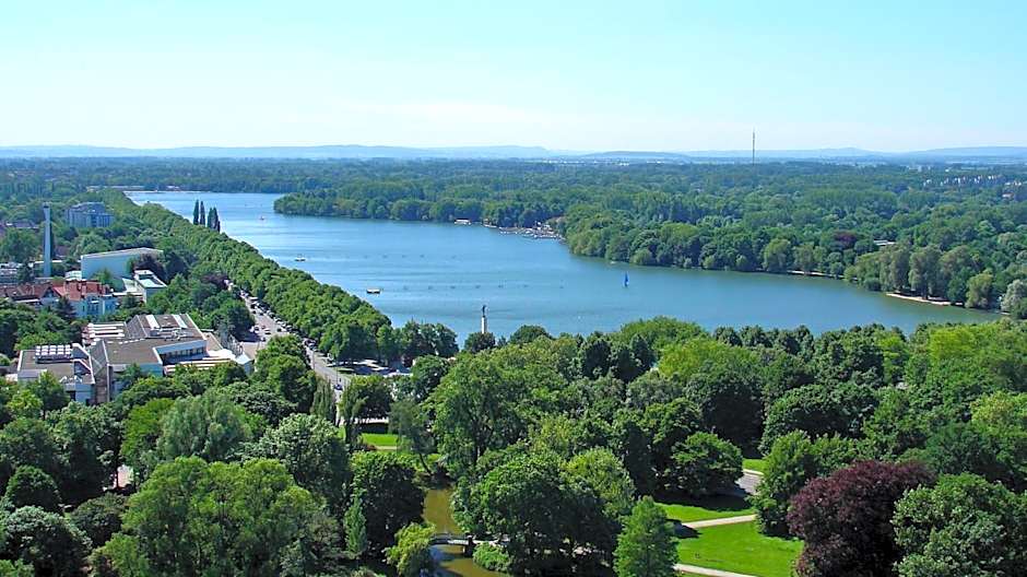 OLD PRINTING HOUSE - Modern I City I 2 Min HBF I E-Ladesäule