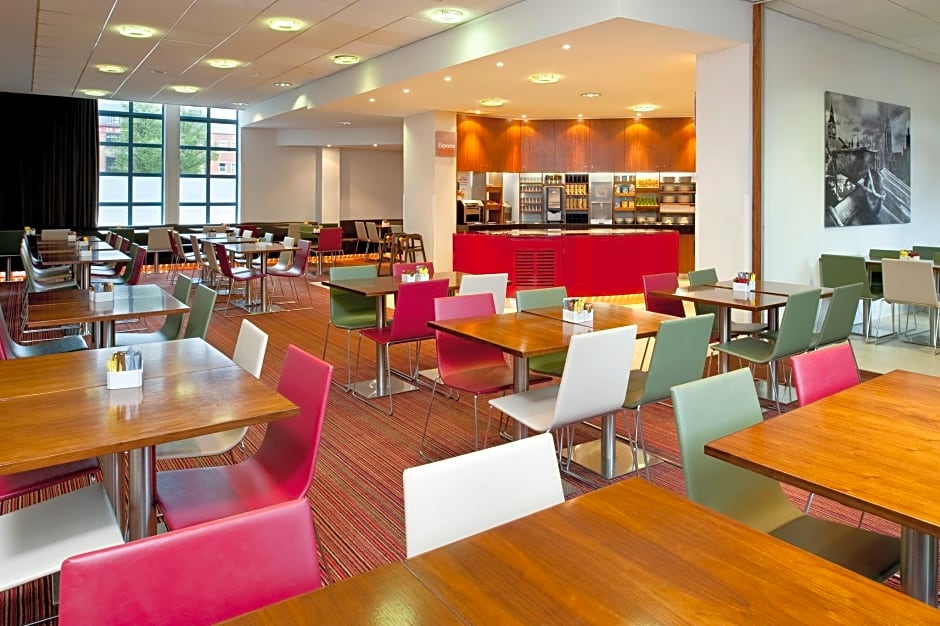 Holiday Inn Express London City By IHG