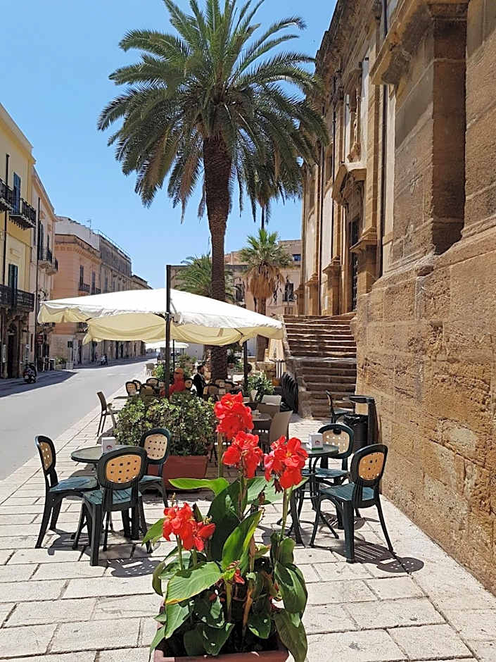 DOMUS ALERIA Deluxe Rooms