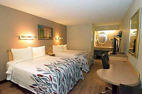 Deluxe Room with Two Double Beds Smoke Free
