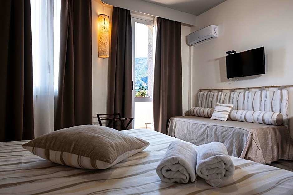 Hotel Tirreno