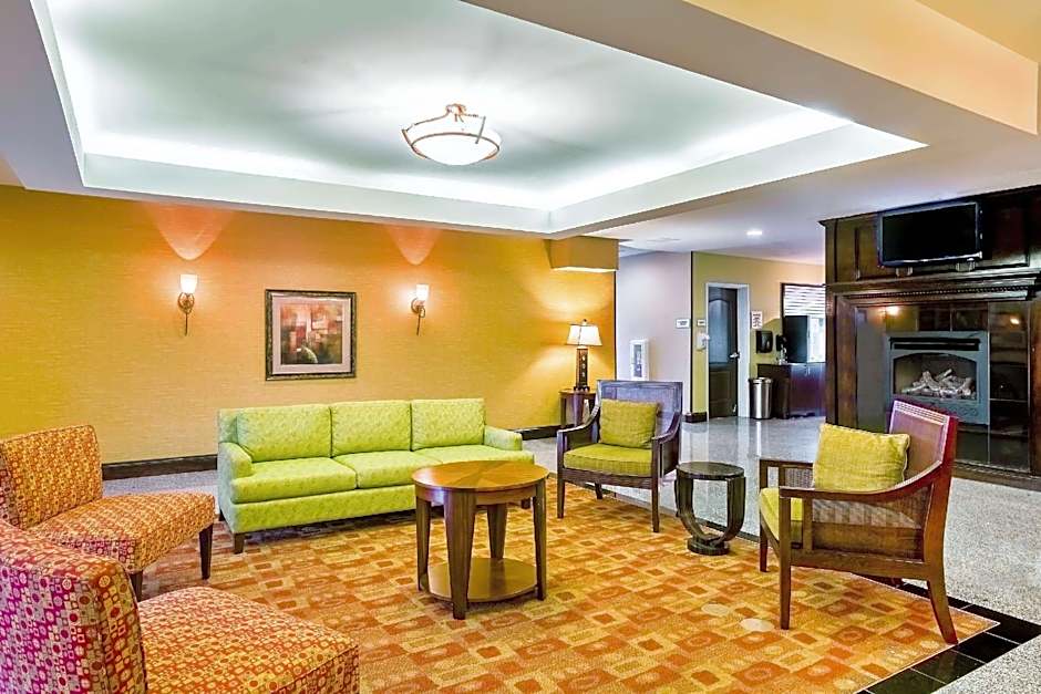 La Quinta Inn & Suites by Wyndham Union City