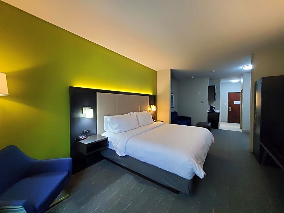 Holiday Inn Express Pearland By IHG