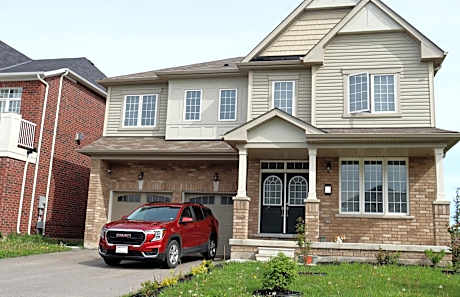 Cozy place, 15 min to Niagara Falls & USA border.