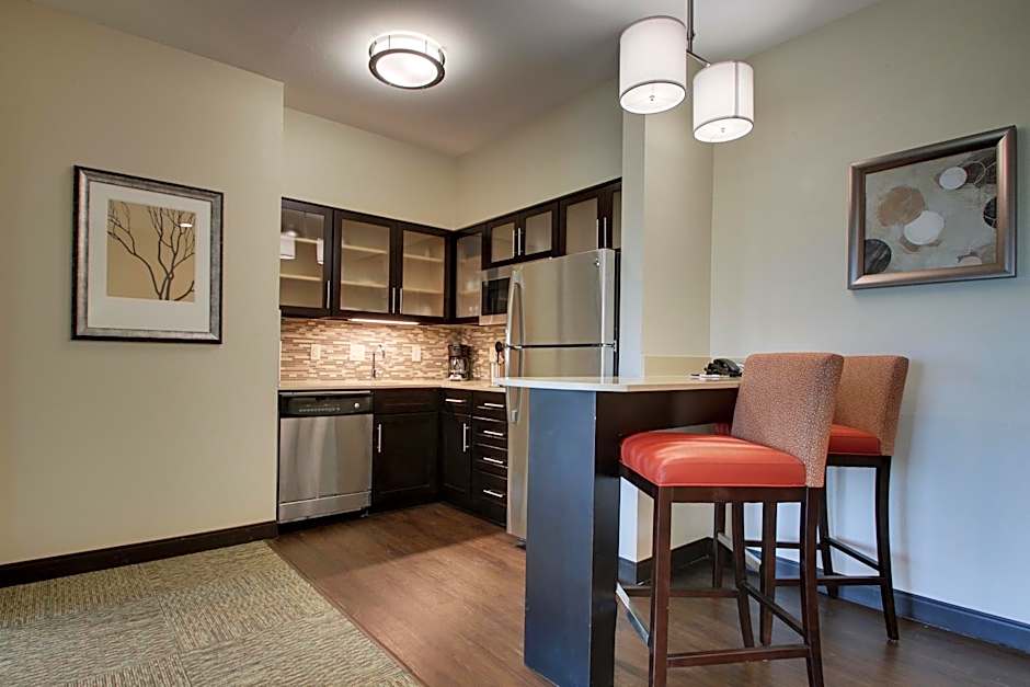 Staybridge Suites The Colony - Frisco By IHG