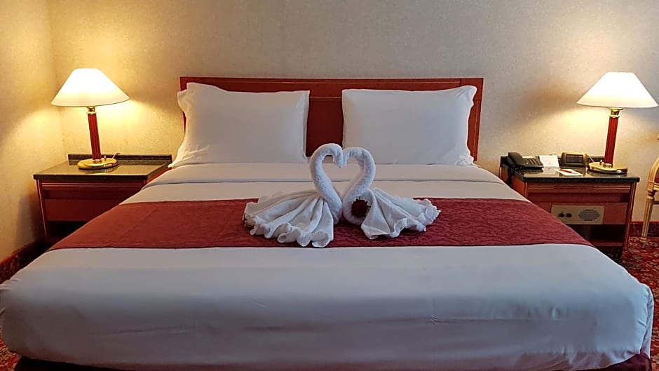 Russott Hotel